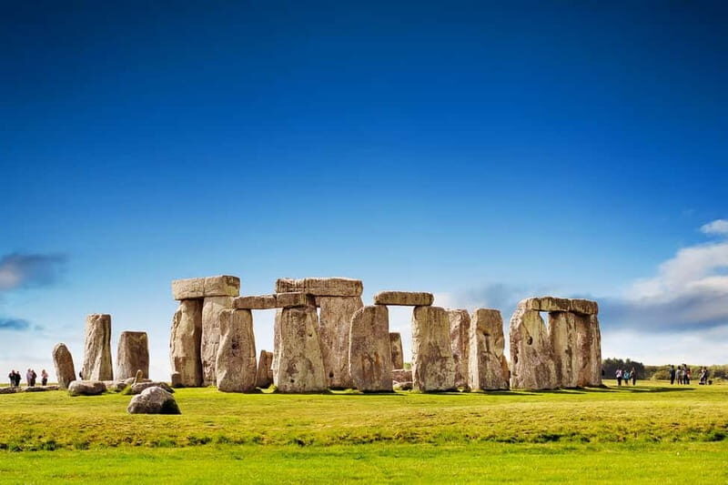 London: Small Group Stonehenge and Bath Tour & Secret Site - From Victoria to Salisbury Plain: the drive that sets the mood
