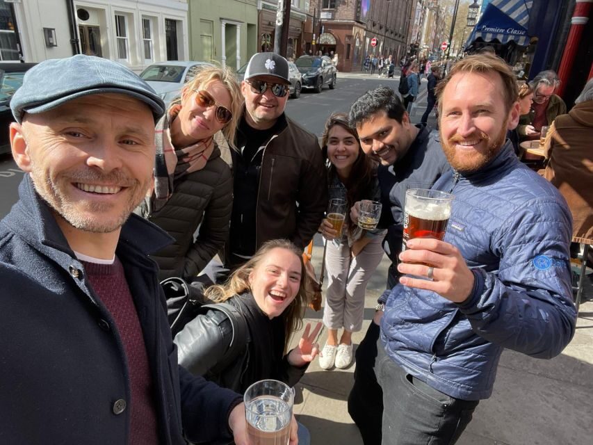 London: Soho Music and Historic Pubs Walking Tour - Piccadilly Circus to Soho: your 2.5-hour walking rhythm