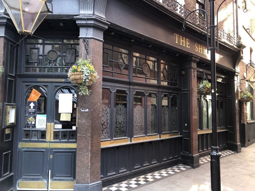 London: Soho Rock and Roll Walking Tour - Carnaby Street and the Swinging 60s Soundtrack