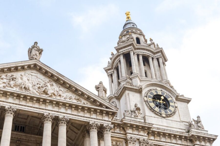 London: St Paul's Cathedral Entry Ticket - Guided tours and intro talks: where the human touch shows up