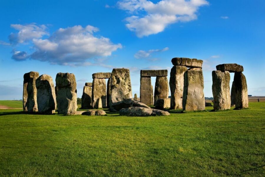 London: Stonehenge, Stratford-Upon-Avon, and Bath Day Trip - Should you book this London day trip?
