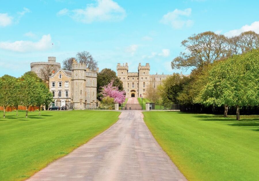 London: Stonehenge, Windsor, and Bath Day Trip by Bus - Who This Trip Suits Best (And Who Should Skip It)