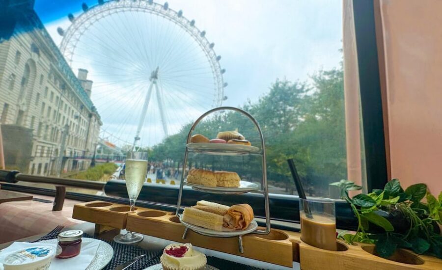 London: Taylor Swift-Inspired Afternoon Tea Bus Tour - Key things to know before you board