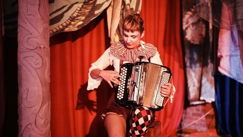 London: The Magician's Table - Up-Close Magic Show - Should you book The Magician’s Table in London?