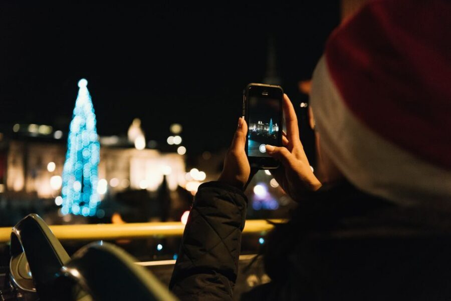 London: Tootbus Christmas Lights Tour incl walking tours - Stop-by-stop: what each area adds to the light tour