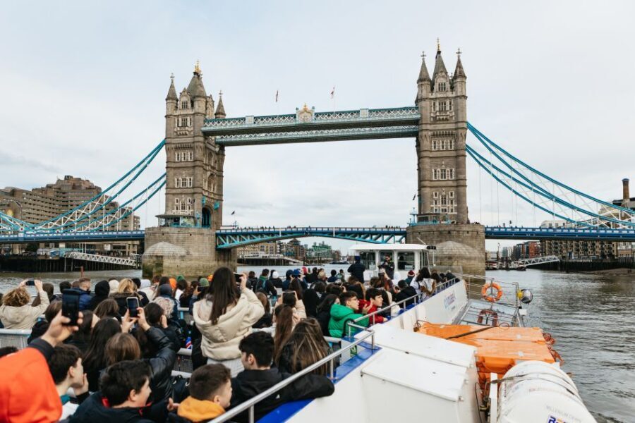 London: Tootbus Must-See Hop-On Hop-Off Bus Tour with Cruise - Meeting Point Reality: Where to Catch the Bus Without Stress