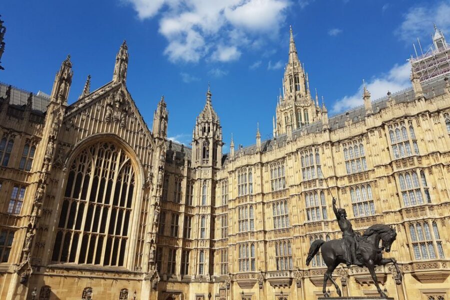 London: Top 30 Sights Walking Tour and Tower Bridge Exhibit - 7 hours, Top 30 sights, and a route that makes sense