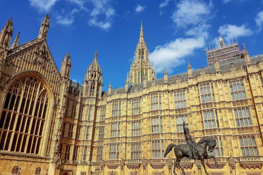 London: Top 30 Sights Walking Tour & St Pauls Cathedral - Starting at the Ritz: quick orientation, then straight to royal London