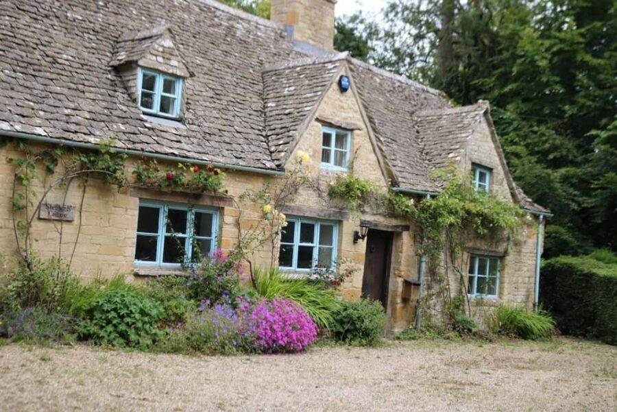 London: Top 7 Cotswolds Stops plus Shakespeare's Stratford - Dover’s Hill and the quick-view strategy