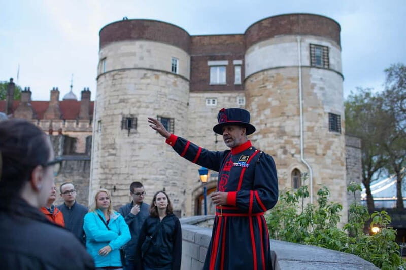 London: Tower of London After Hours Tour and Key Ceremony - The Ceremony of the Keys: oldest military ritual, and what to expect in the viewing moment