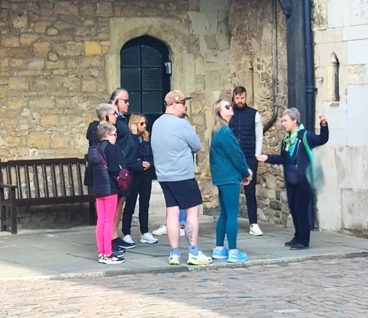 London: Tower of London and Tower Bridge Private Tour - Timing, Pacing, and How the Guide Helps You See More