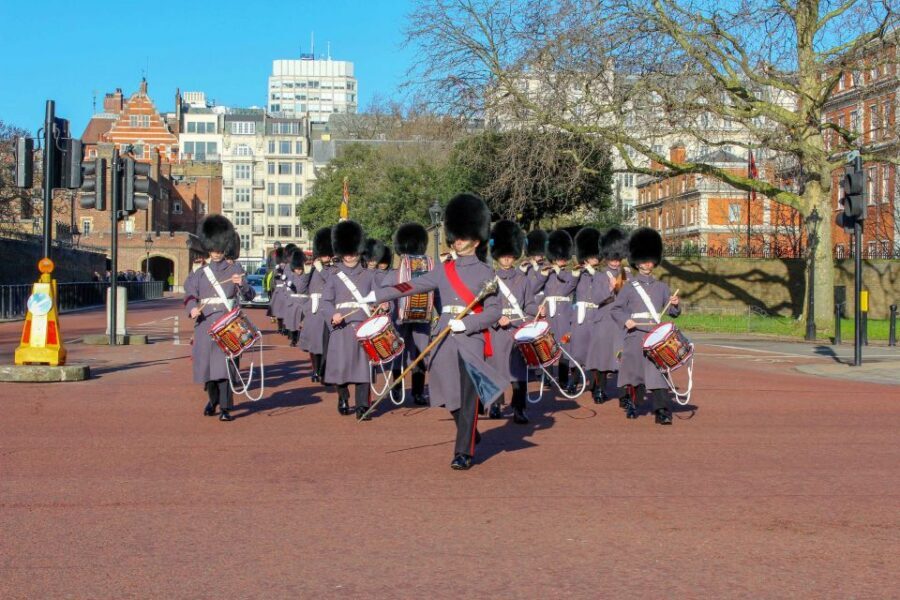 London: Tower of London & Changing of the Guard Experience - Should you book this London royal combo?