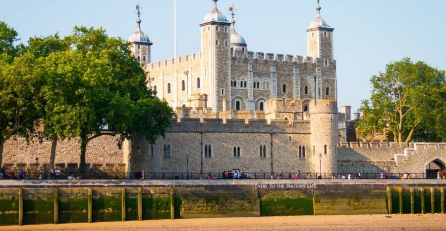 London: Tower of London Guided Tour with Crown Jewels Option - Key things I’d center when planning your Tower tour