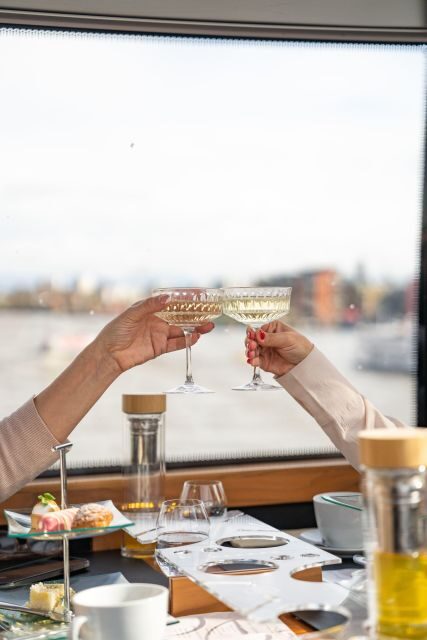 London: Traditional Afternoon Tea Tour in a Luxury Coach - Price and value: is $101.02 per person worth it?