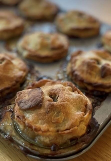 London: Traditional Pork Pie Cookery Class - The 3-hour flow: from pastry basics to a finished pork pie