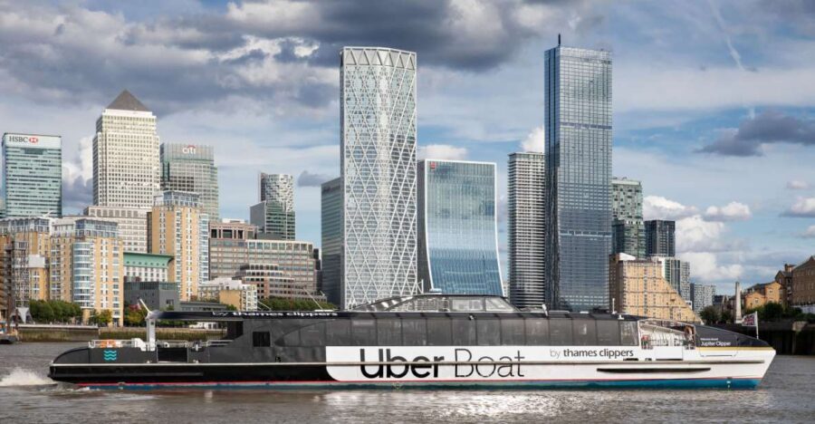 London: Uber Boat 1-Day Hop-On Hop-Off and Cable Car Tickets - The IFS Cloud Cable Car roundtrip: what “bird’s-eye” really means