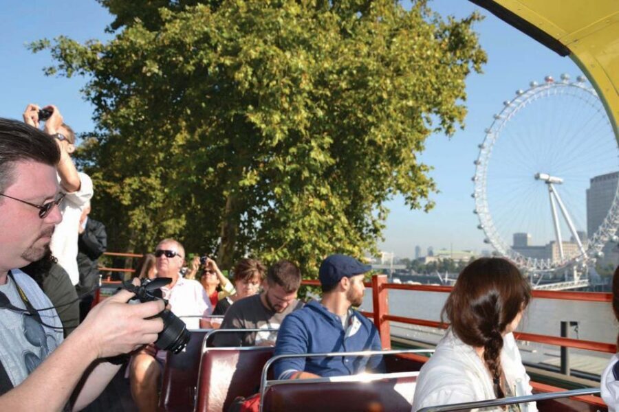 London Vintage Bus Tour and Cream Tea at Harrods - Should You Book This London Vintage Bus and Harrods Tea?