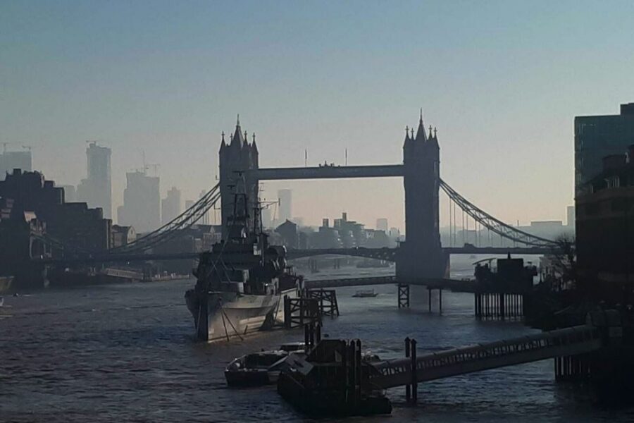 London Vintage Bus Tour, Thames Cruise, Fish & Chips - Key things I’d watch for