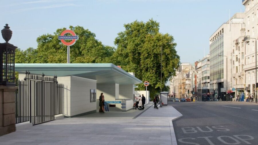 London: VIP Chocolate Tour - Meeting at Green Park Station and the walk rhythm to Piccadilly