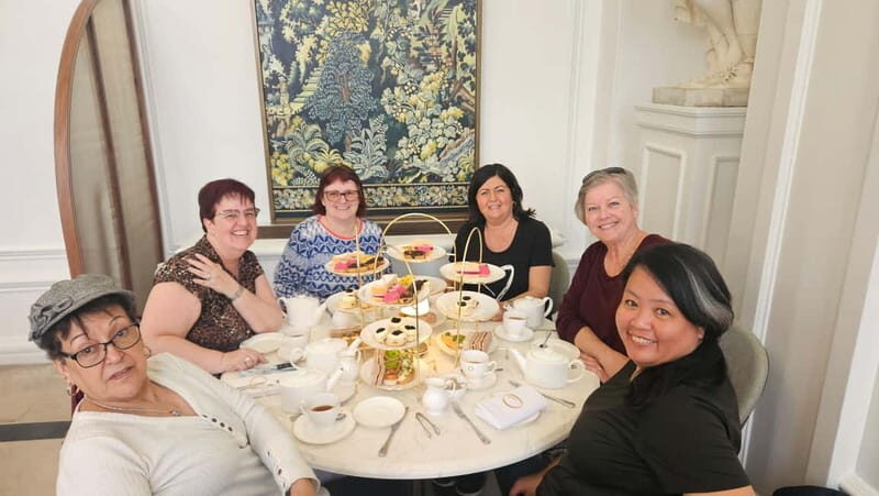 London: VIP Kensington Palace Gardens Tour & Royal High Tea - Key highlights to look for