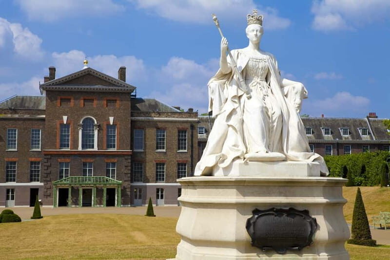 London: VIP Kensington Palace Gardens Tour & Royal High Tea - Should you book the VIP Kensington Palace Gardens and Royal High Tea?