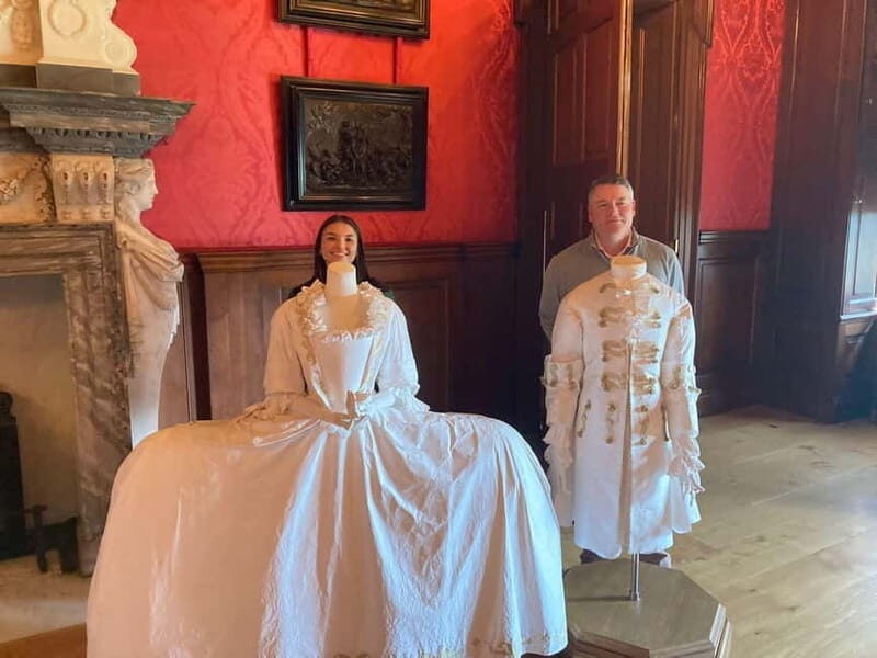 London: VIP Kensington Palace Gardens Tour & Royal High Tea - Meeting at Hilton Hyde Park: the day starts on time