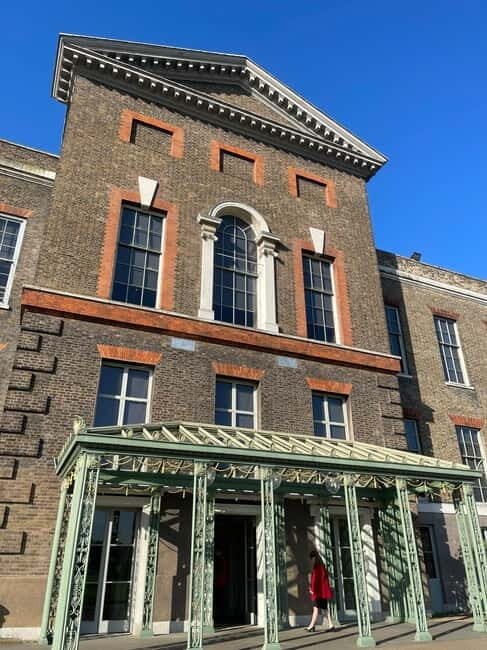 London: VIP Kensington Palace Gardens Tour & Royal High Tea - The Orangery Royal Café High Tea: where the day turns into a treat
