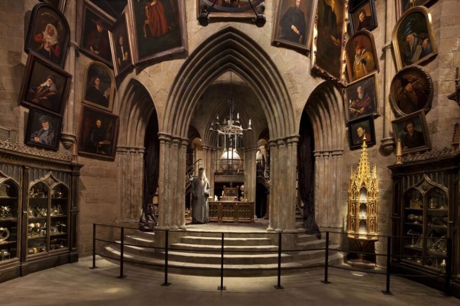 London: Warner Bros. Studio Tour with Return Transportation - Inside the wizarding world: how to use your 3.5–4 hour window