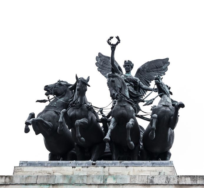 London: Wellington Arch Ticket - Small group format: limited to 4, English greeter, and how that affects your time