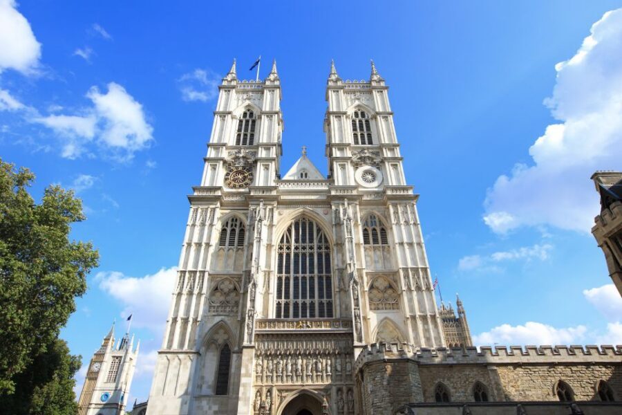 London: Westminster Abbey & Optional Parliament Tour - Why Westminster Abbey Still Feels Like the Center of British Life