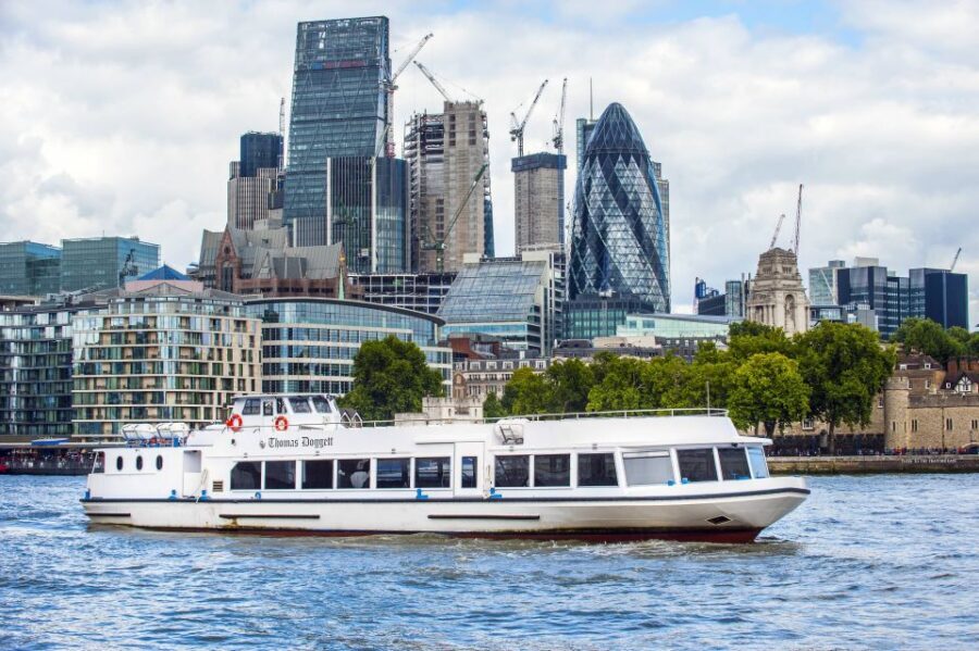 London: Westminster to Tower Bridge River Thames Cruise - Your landmarks along the way: what you’ll actually see from the water