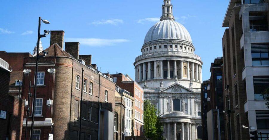 London: Westminster Walking Tour & St Paul's Cathedral Entry - A 5-hour Westminster route that starts at The Ritz