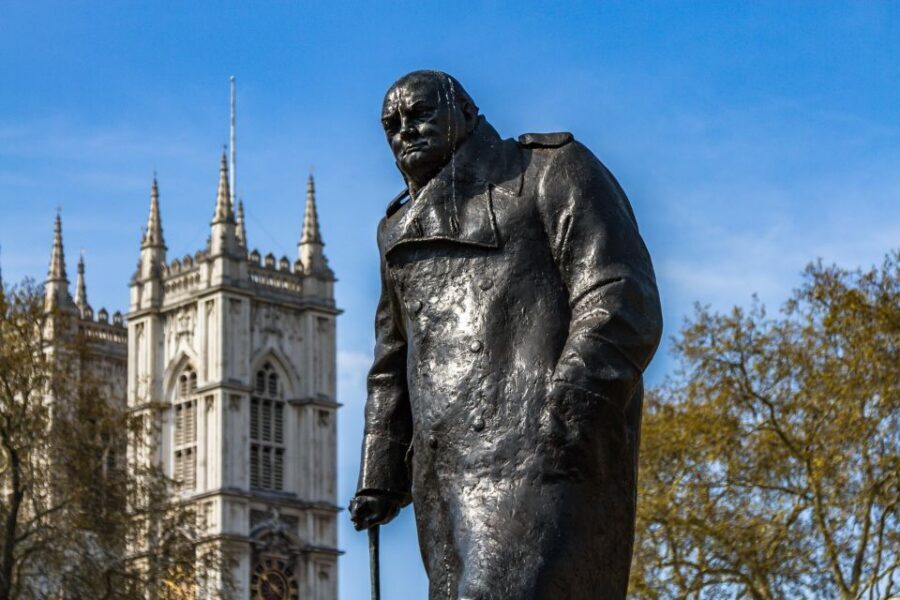 London: Westminster WW2 Tour & Churchill’s War Rooms Ticket - Audio guide and crowds: how to make the self-paced portion work