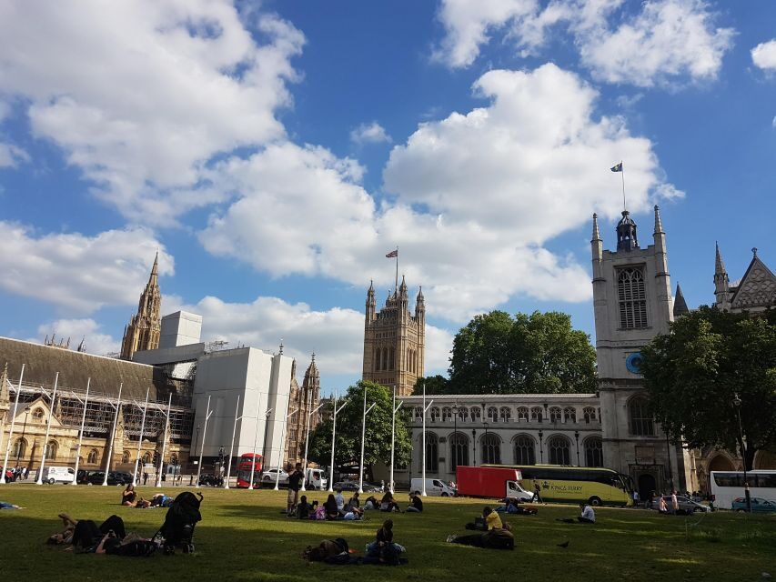 London: Wimbledon Tennis Club and Westminster Walking Tour - Practical tips to make it smooth on the day