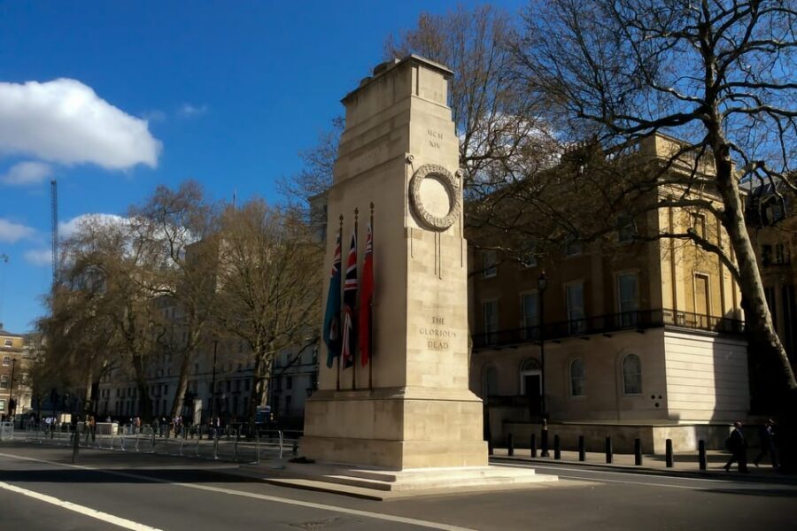 London: Winston Churchill Walking Tour with War Rooms Ticket - Meeting at the Criterion Theatre: start simple, stay on schedule
