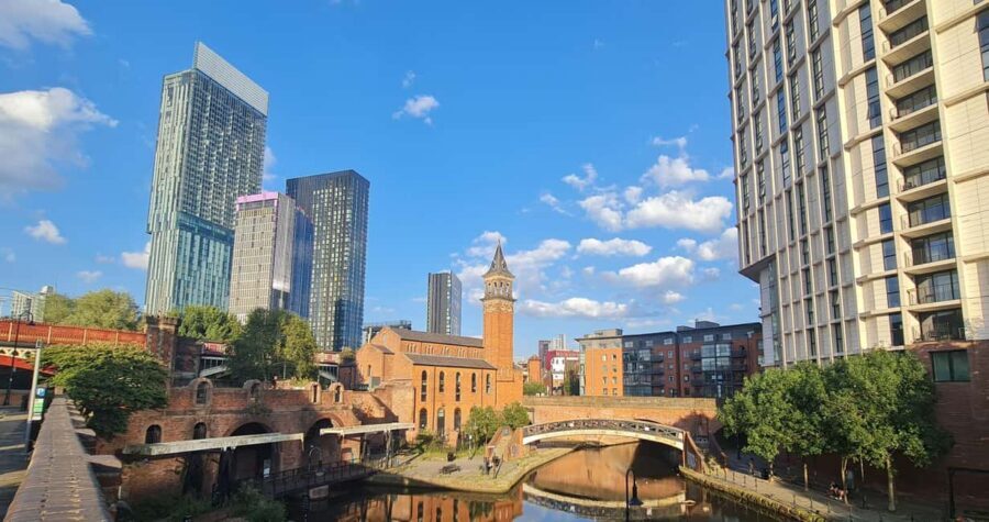 Manchester: '5 Quarters' Guided Walking Tour - The 150-minute “time travel” pace from Ancoats to St. Peter’s Square
