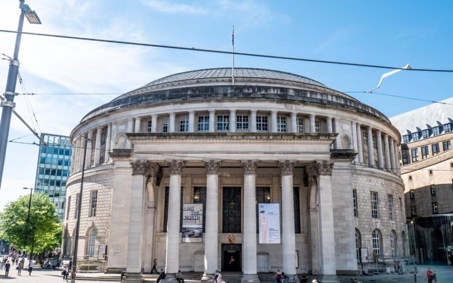 Manchester: City Walking Tour & Exploration Game - Key things to know before you go