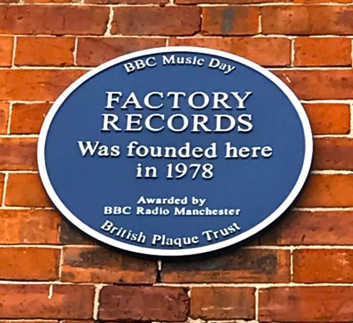 Manchester: Music-Themed City Walking Tour - Quick hits before you step outside