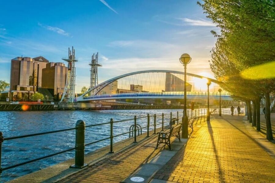 Manchester: Sightseeing Walking Custom Tour with a Guide - The Northern Quarter: where today’s culture shows on the streets