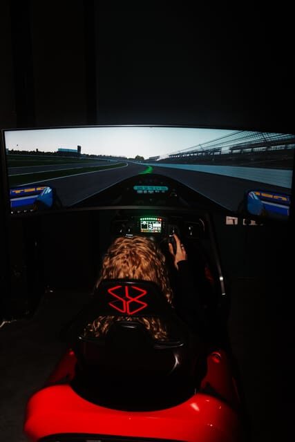 Manchester: Trax Social Racing Simulator Experience - Trax Social’s simulator setup in Manchester: what you’re really buying