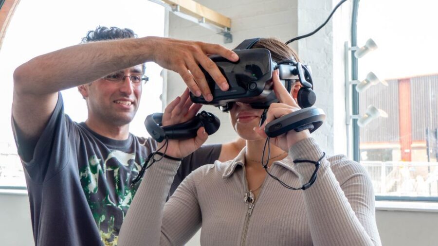 MATRIX VR - Virtual Reality Gaming Experience Session - 1hr - Who this is best for (and who should skip)