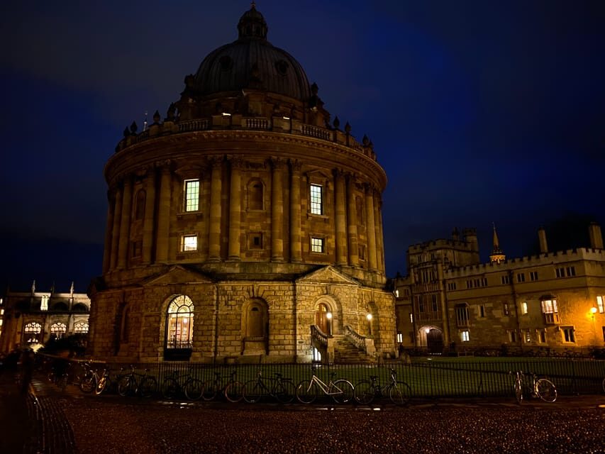 New: Oxford Costumed Ghost Tour In-Character - Murder, ghosts, and demons: the stories that drive the walk