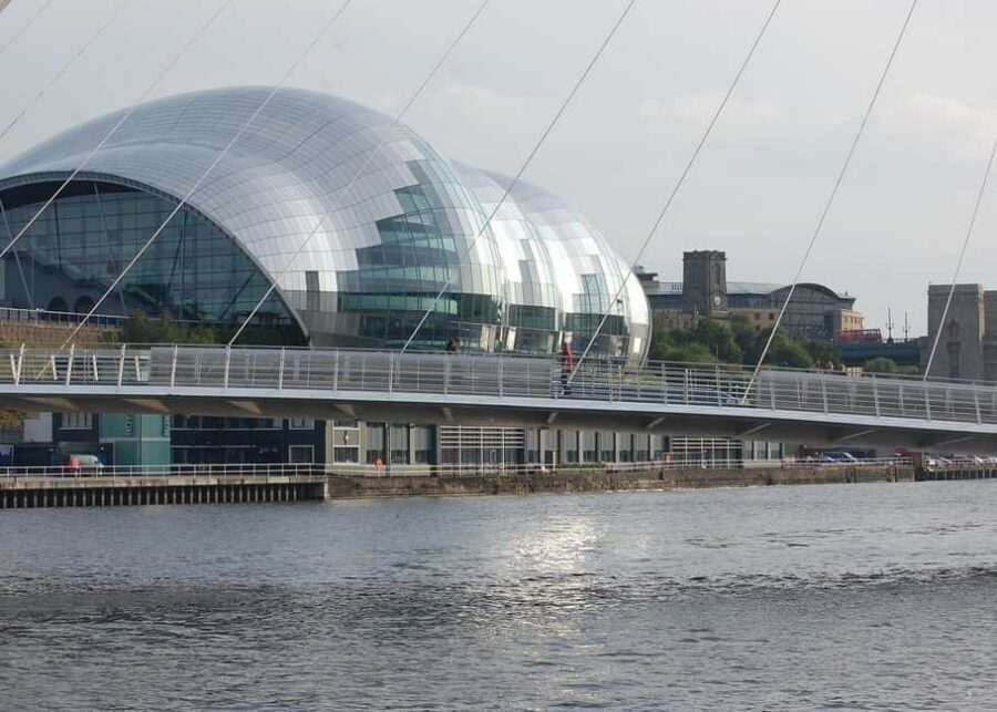 Newcastle: History and Highlights Guided Walking Tour - Starting at Grey’s Monument, then working your way into the city