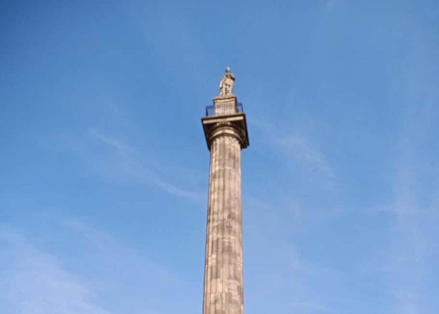 Newcastle: History and Highlights Guided Walking Tour - Blackfriars Friary and the town walls: a medieval Newcastle interlude