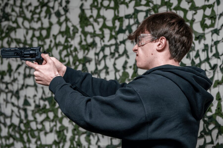 Newton Abbot: Rifle, Pistol and Simulator Combo Package - Three Ranges in 90 Minutes: Rifle, Pistol, Simulator at Crackshot