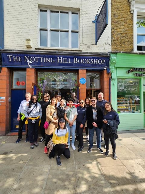 Notting Hill Experience - Notting Hill in 80 minutes: film scenes, art walls, and Hendrix links