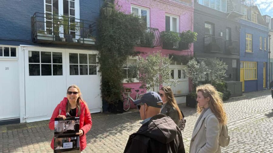 Notting Hill Walking Tour - Start at Notting Hill Gate: fast orientation, easy meetup