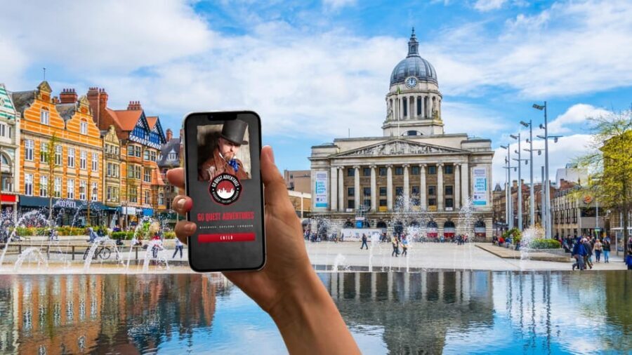 Nottingham: City Walking Tour & Exploration Game - Getting Started at Left Lion and Old Market Square