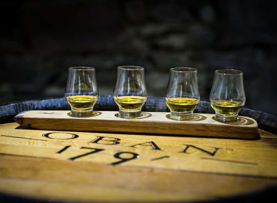 Oban: Distillery Tour with 3 Whisky Tastings - Oban Distillery tour: why this one-hour stop feels special