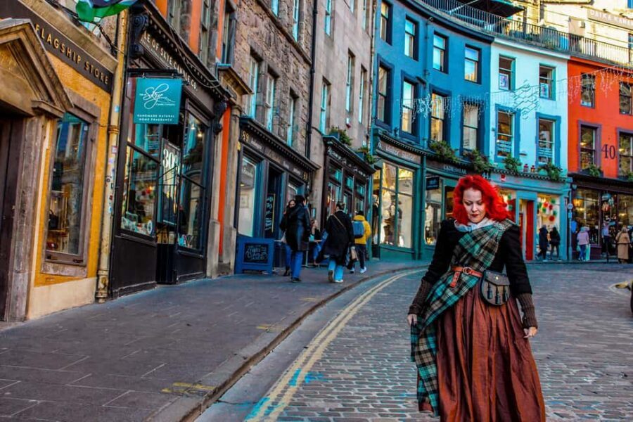 Outlander's Scotland Tour - Rebel Jacobite Tour - St Giles’ Cathedral start: where the Old Town story makes sense fast